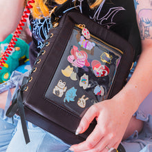 Load image into Gallery viewer, ♡ Crossbody Cuties Ita Bag Black ♡
